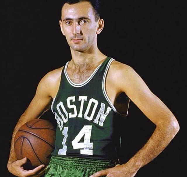 多的年轻人 多的年轻人